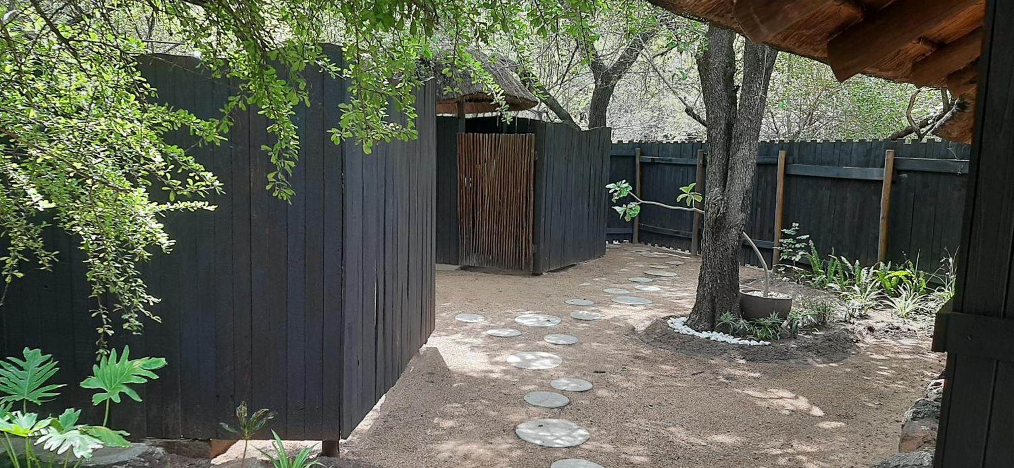 Off Beat Safaris Bush Lodge Hoedspruit Eksteriør billede